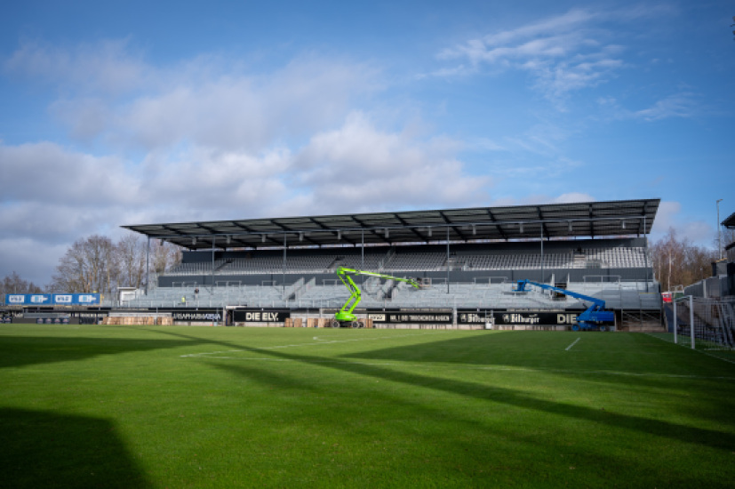 Waldstadion Kaiserlinde