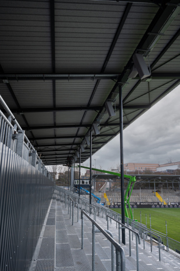 Waldstadion Kaiserlinde